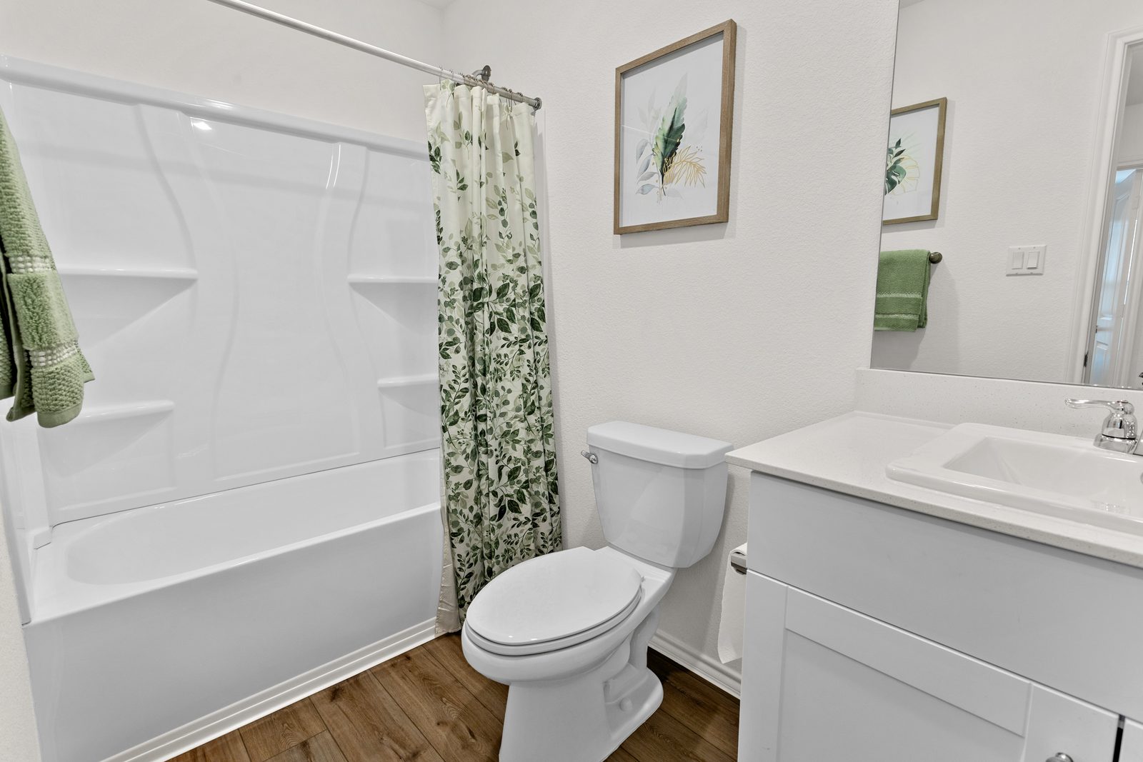 Bath — new-construction home, Austin TX real estate photography
