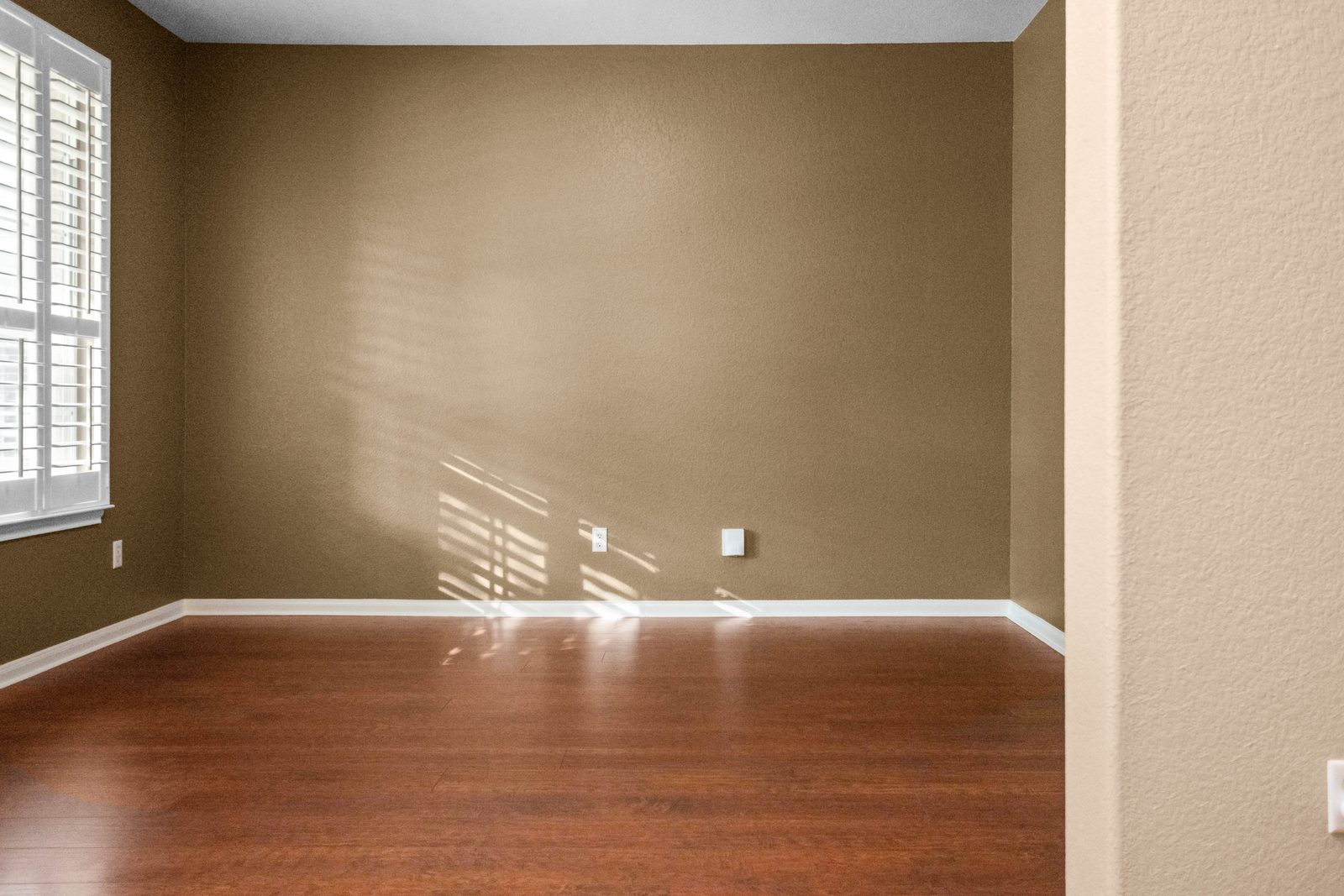 Formal Dining — vacant two-story home, Austin TX real estate photography