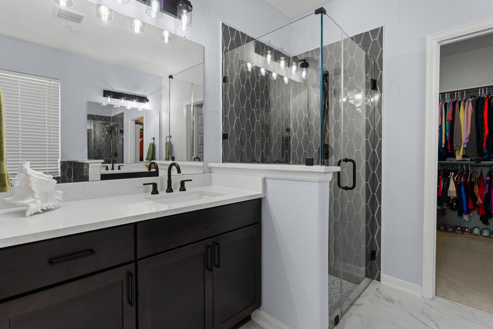 Primary Bath — Modern Farmhouse