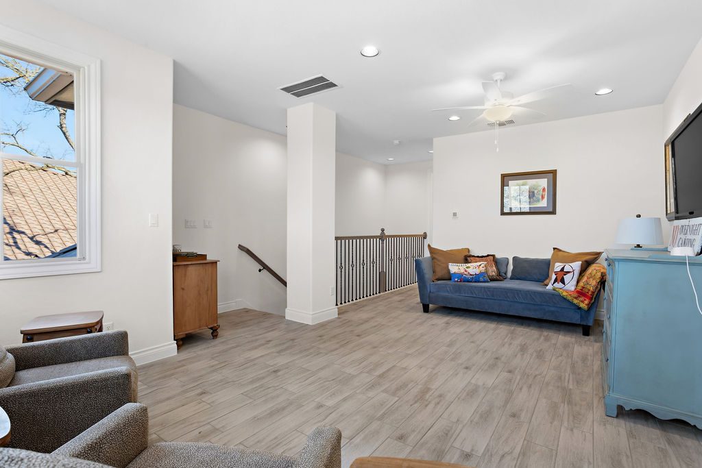 Loft — Hill Country custom home, Austin TX real estate photography